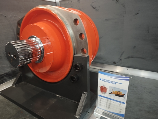 Motore idraulico a coppia a bassa velocità personalizzato per applicazioni industriali da HELM TOWER